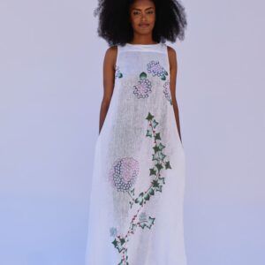 Vestido Largo Blanco Floral con Piedras de Cristal